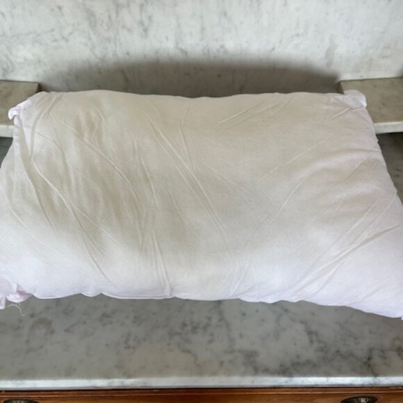 PIER 1 Reindeer Antler Wreath Applique Fringe Lumbar Pillow Red Rectangle - Picture 16 of 16